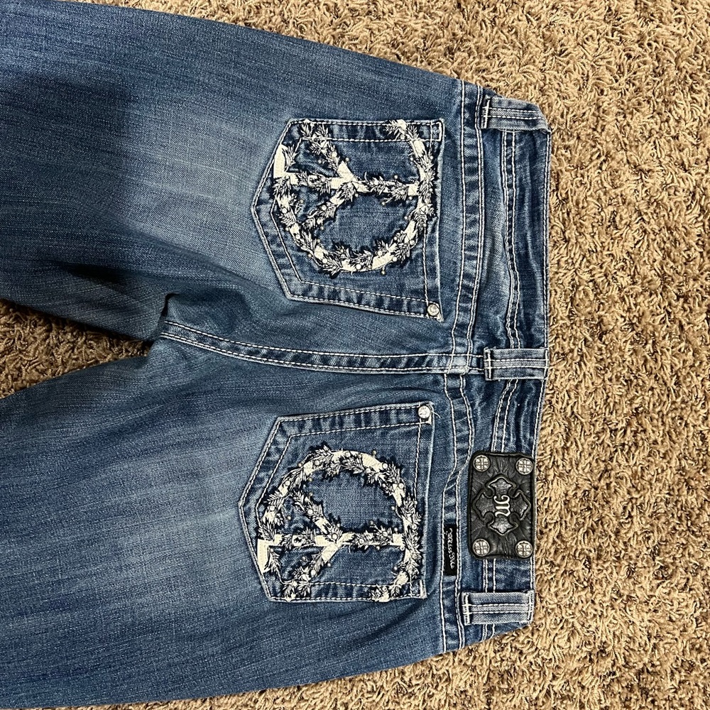 Miss Me Boot Cut Jeans Size 31.